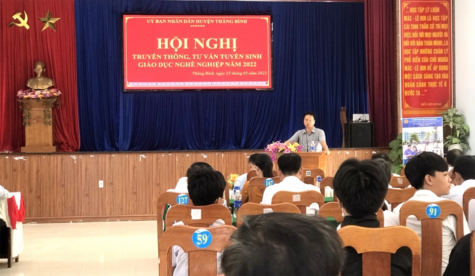 Truyền thông, tư vấn tuyển sinh, giáo dục nghề nghiệp tạ huyện Thăng Bình, tỉnh Quảng Nam